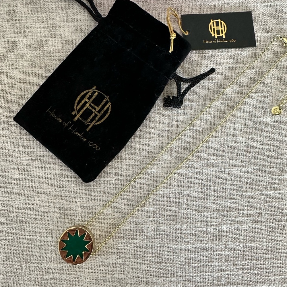 House of Harlow 1960 Emerald Starburst Necklace